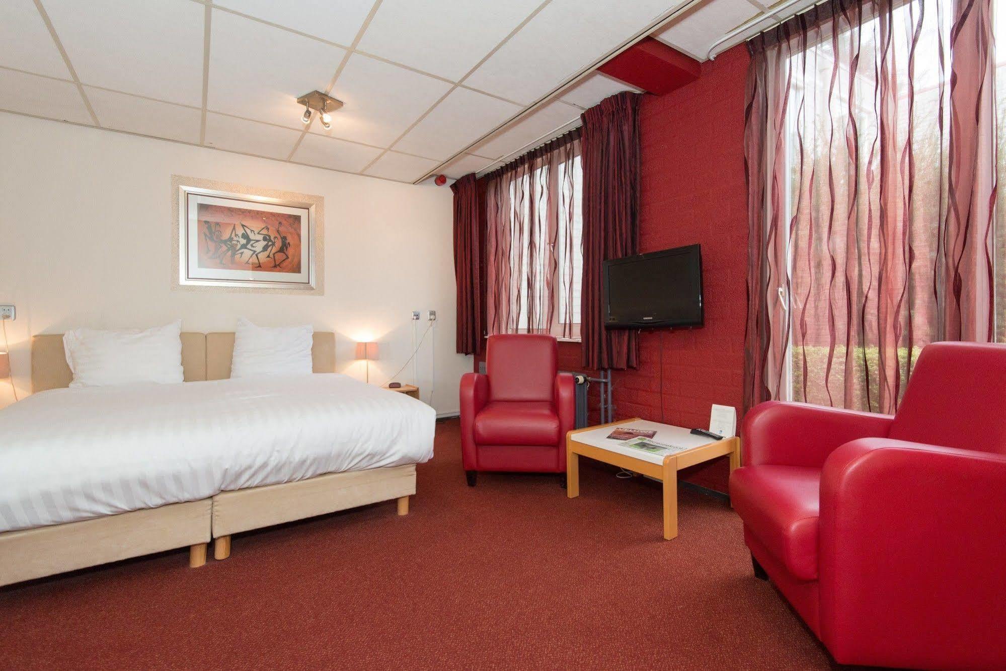 אדה Parkhotel De Bosrand מראה חיצוני תמונה