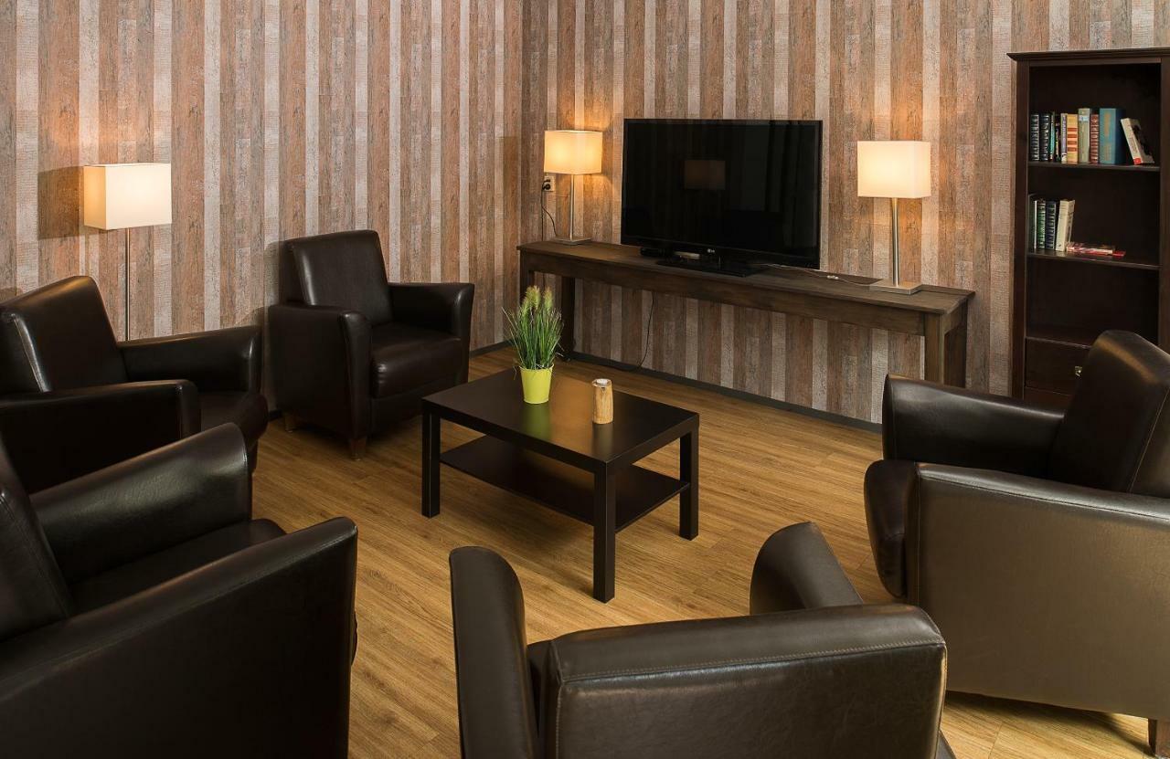 אדה Parkhotel De Bosrand מראה חיצוני תמונה